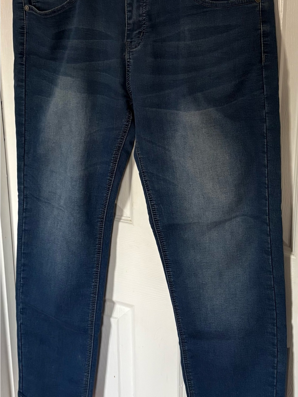 Slim Straight Men's Jeans in Dark Blue